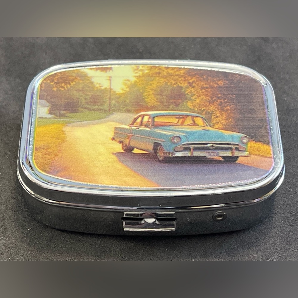 Metal Pill Box 2-Compartment-Snap Closure Classic Car Maybe? 1954 Ford Crestline